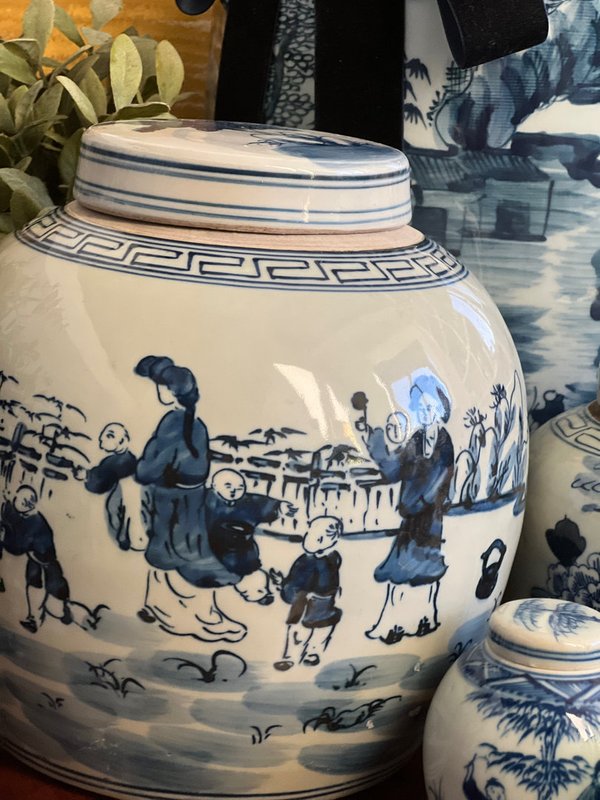 Ingwer Vase People